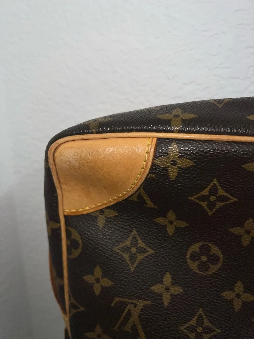 Louis Vuitton Monogram Canvas Portfolio Briefcase with Vachetta Trim